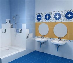 В интерьере