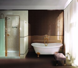 В интерьере