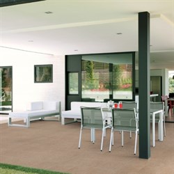 В интерьере