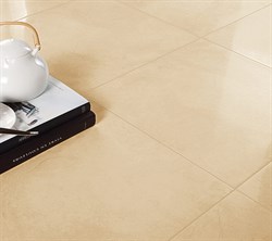 В интерьере