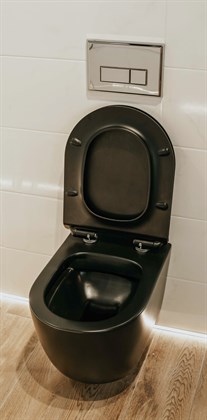 Унитаз подвесной безободковый Creto Logan L1 1001-002-L1BLMAT с крышкой-сиденьем микролифт, матовый черный - фото 130726