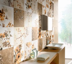 В интерьере