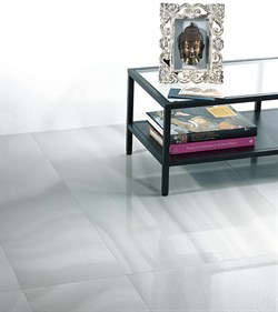 В интерьере