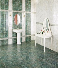 В интерьере