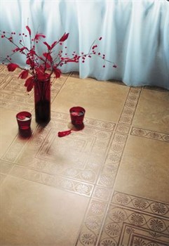 В интерьере