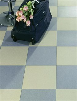 В интерьере